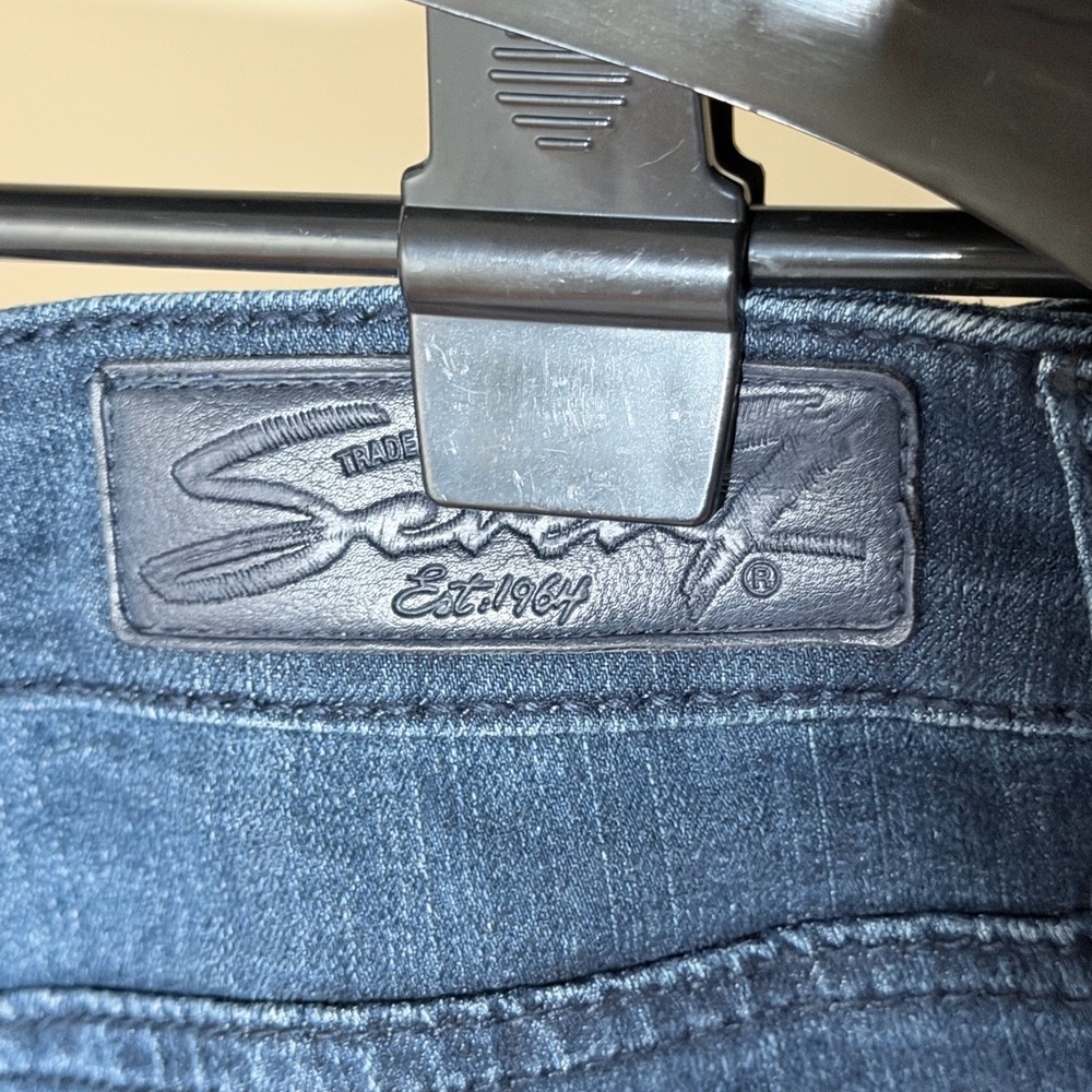 Seven7 embellished skinny jeans - Picture 6 of 7